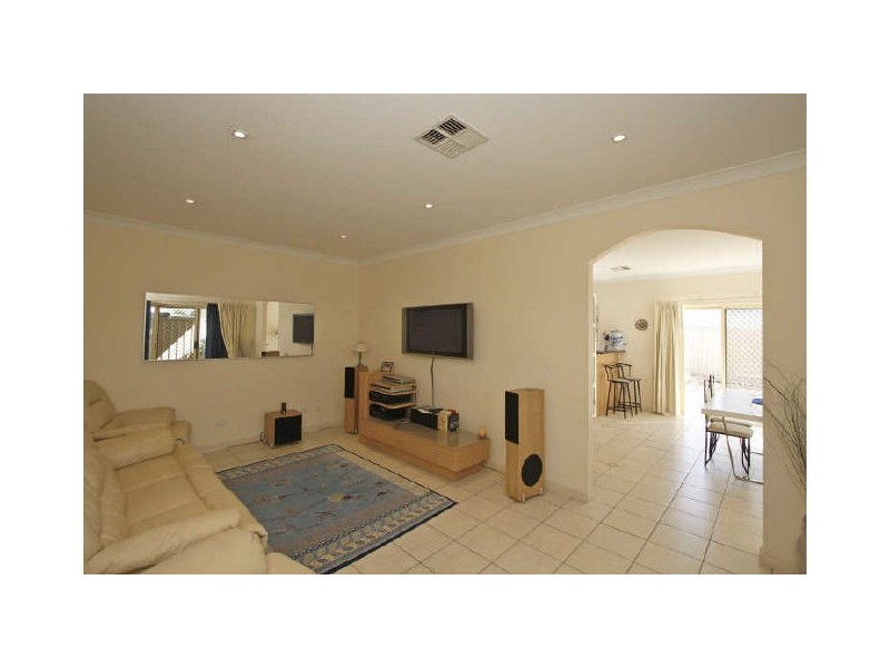 2A Third Avenue, Woodville Gardens SA 5012