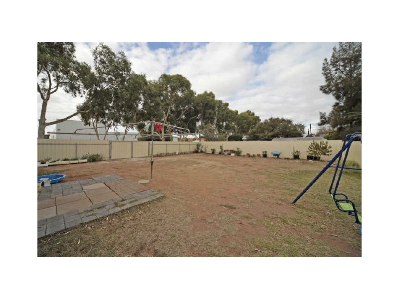 24 Hill Road, Wingfield SA 5013