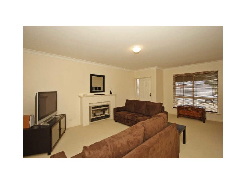 7 Hallville Street, Seaton SA 5023