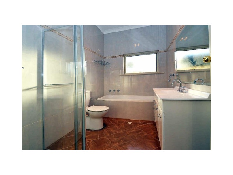8 Cooper Avenue, Croydon Park SA 5008
