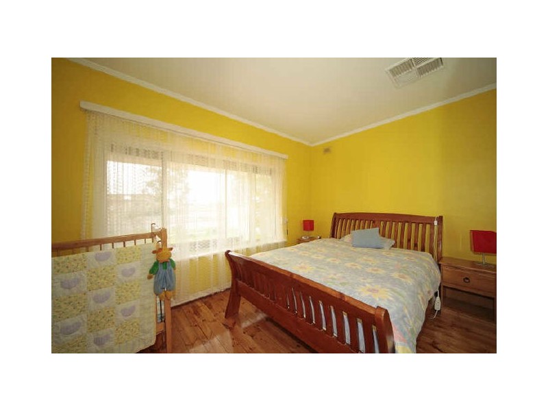 29 Lowe Street, Royal Park SA 5014