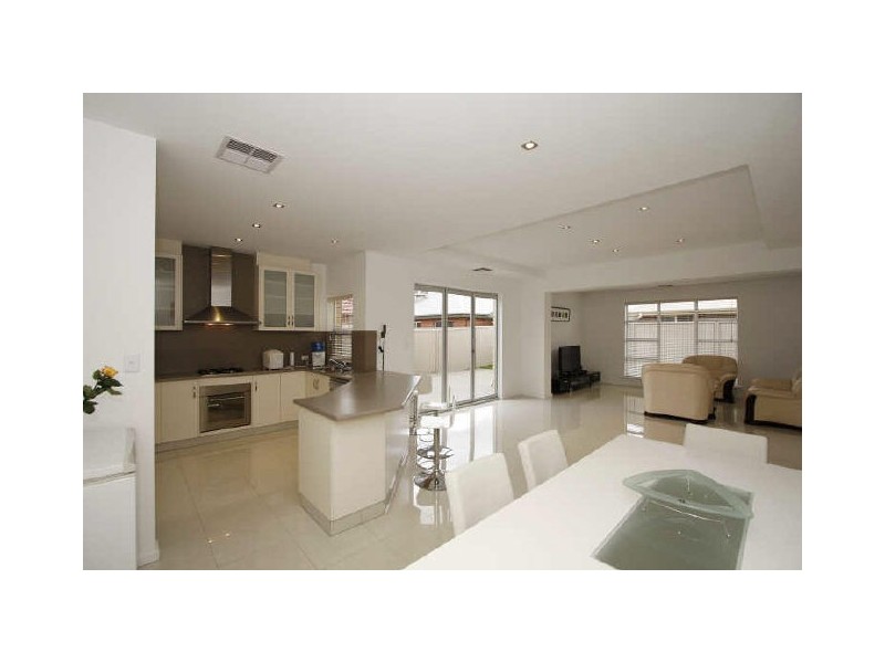 18 Norman Street, Angle Park SA 5010