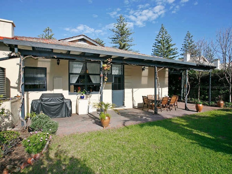 93 Broadway, Glenelg South SA 5045