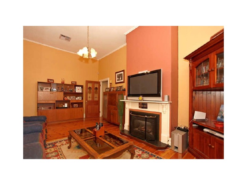 9 Evans Street, Woodville South SA 5011