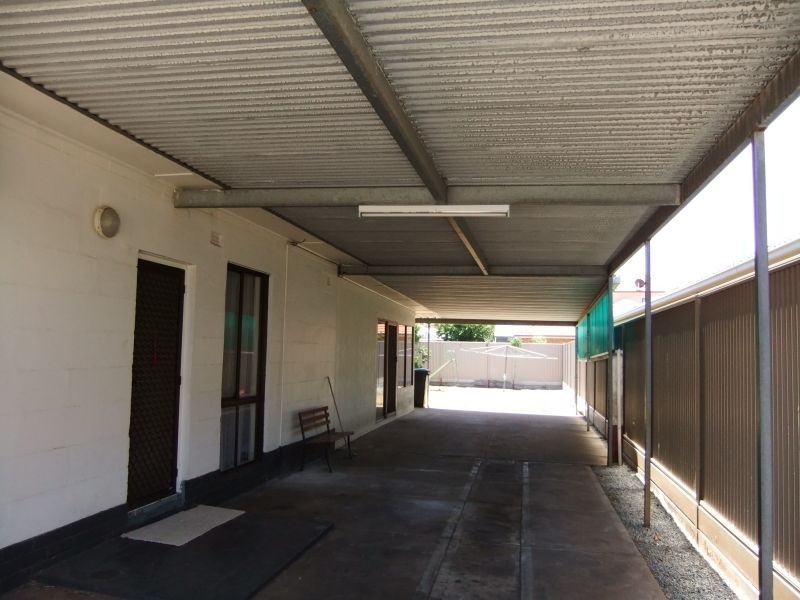 42 Essex Street, Mansfield Park SA 5012