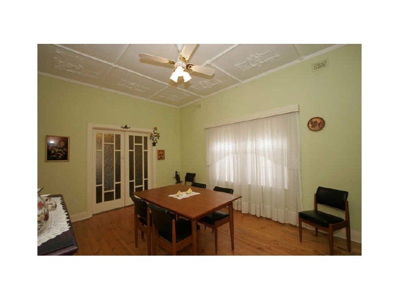 14 Glenhuntley Street, Woodville South SA 5011