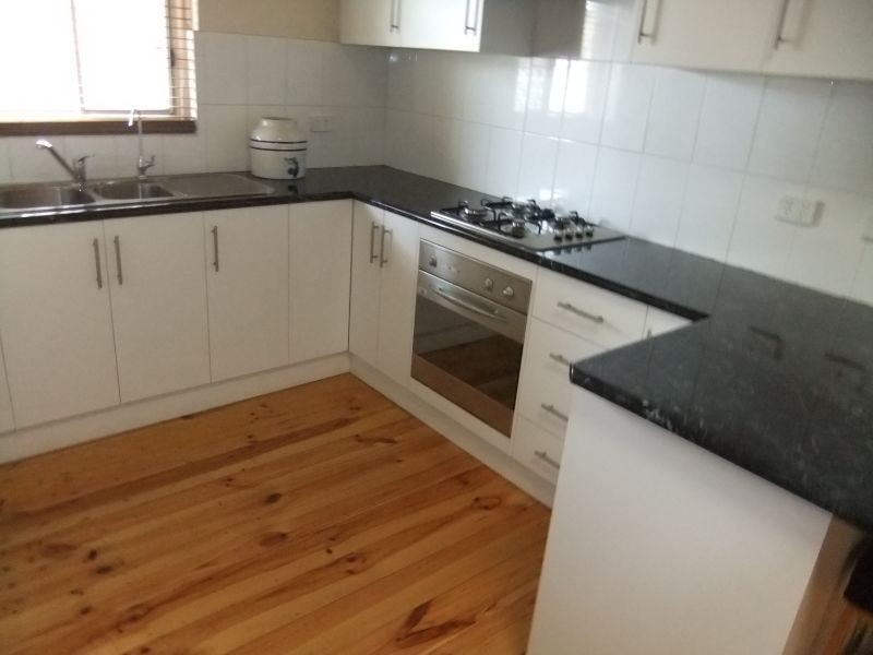 6 Green Road, Woodville West SA 5011