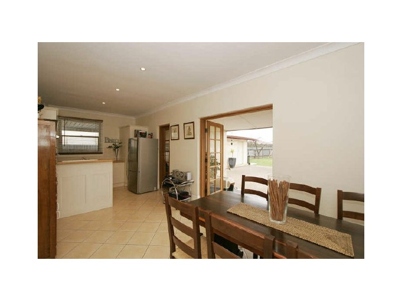 11 Queen Street, Pennington SA 5013
