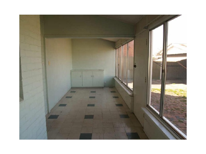 23 Days Road, Croydon Park SA 5008