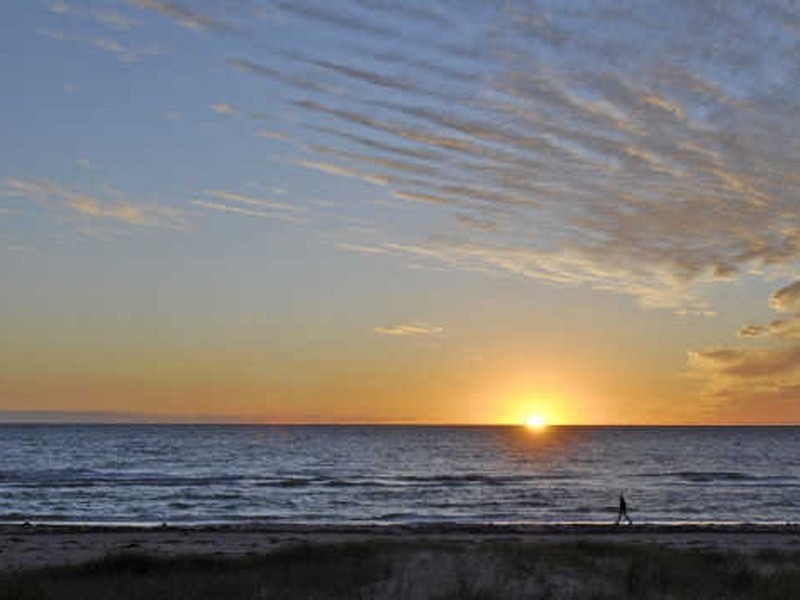 17a Fawnbrake Crescent, West Beach SA 5024