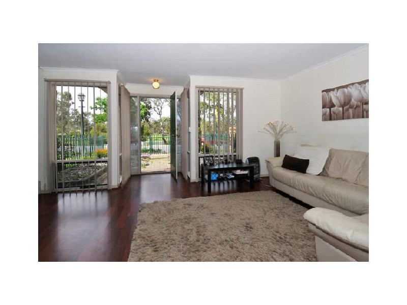 6/60-64 Sir Ross Smith Boulevard, Oakden SA 5086