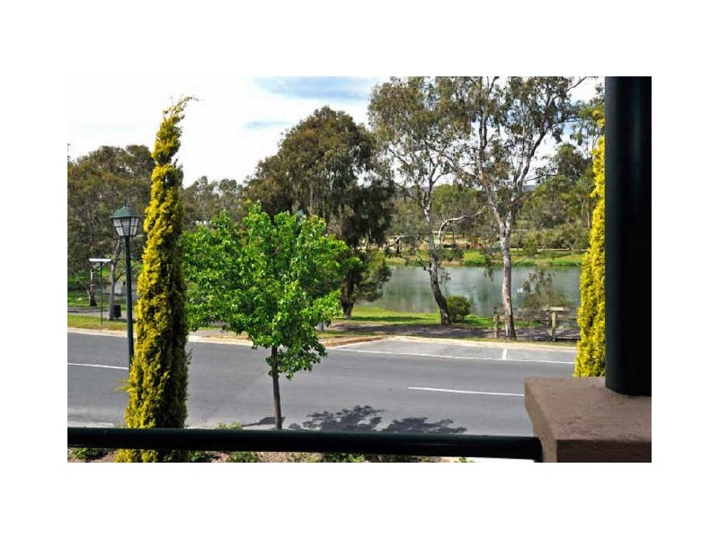 6/60-64 Sir Ross Smith Boulevard, Oakden SA 5086