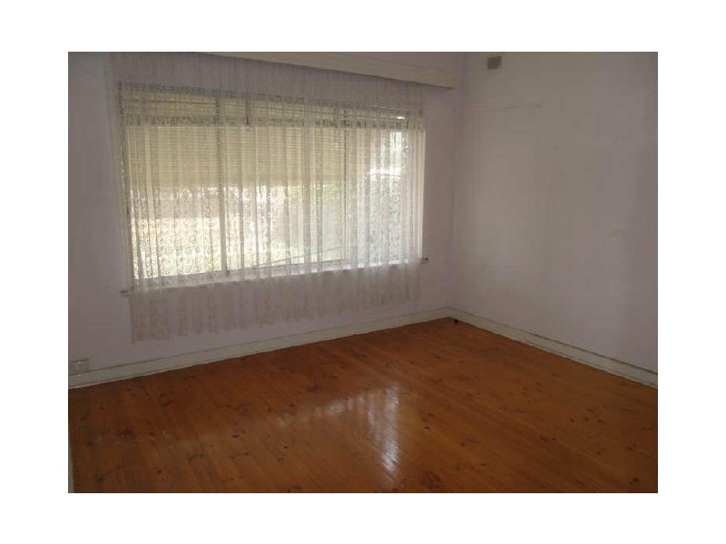 10 Hill Road, Wingfield SA 5013