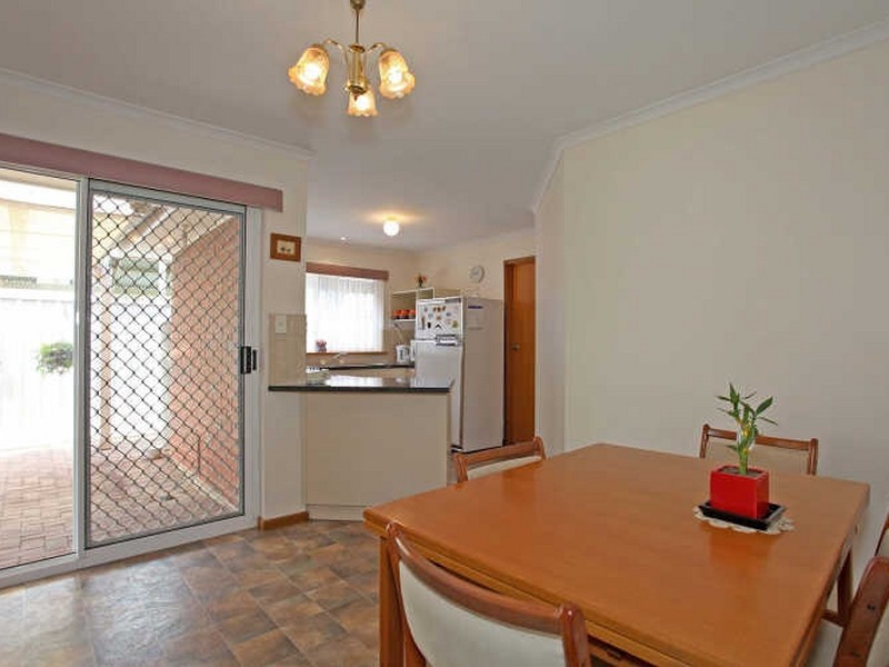 2/5 Alfred Avenue, Seaton SA 5023