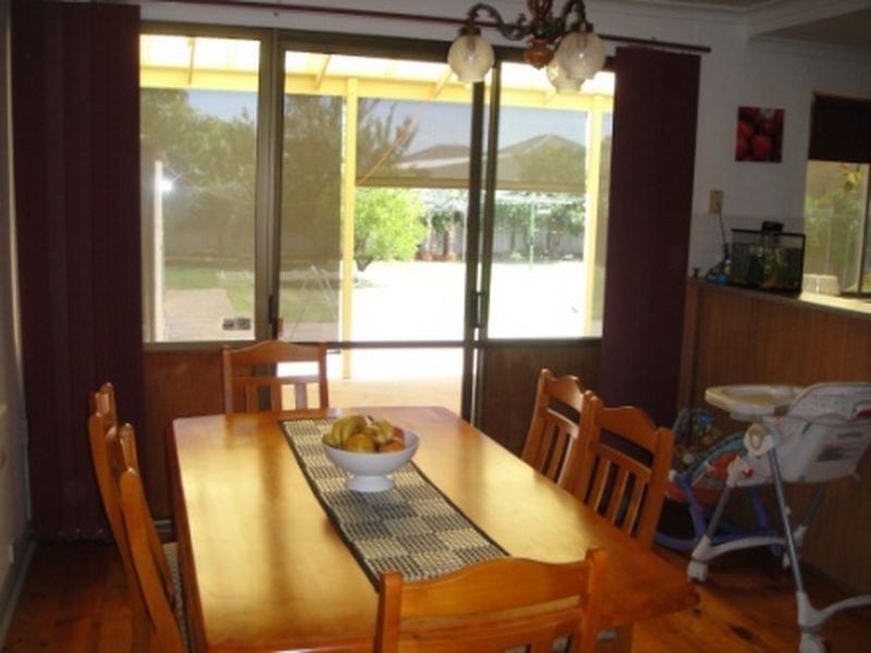 19 Honeyton Street, Seaton SA 5023