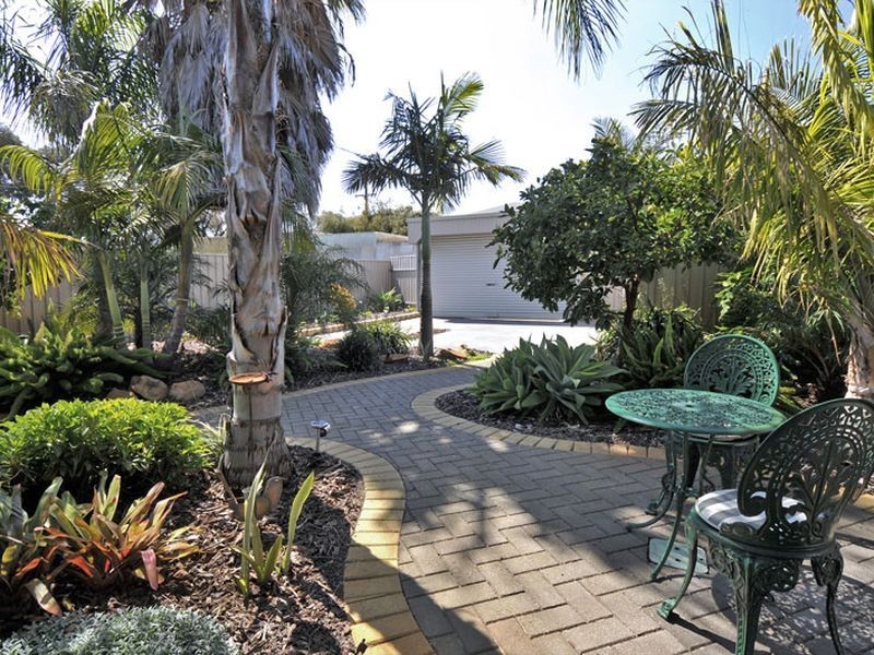 76 Swan Street, Grange SA 5022