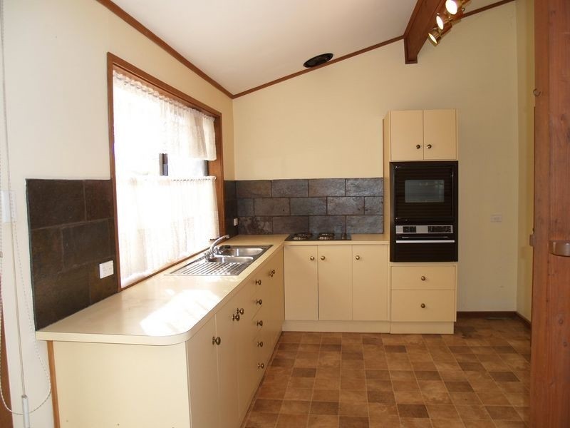 5 Advance Court, North Haven SA 5018
