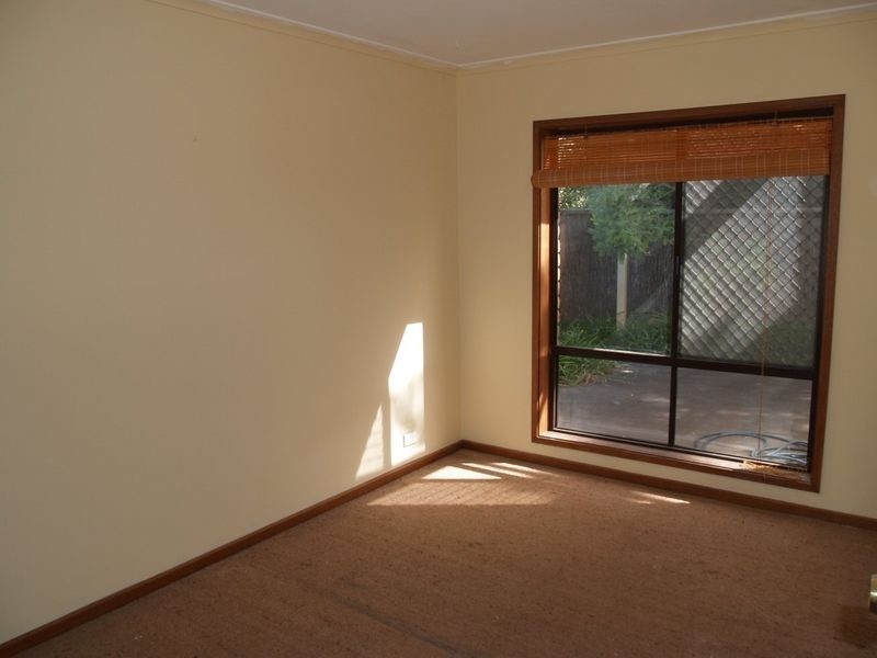 5 Advance Court, North Haven SA 5018