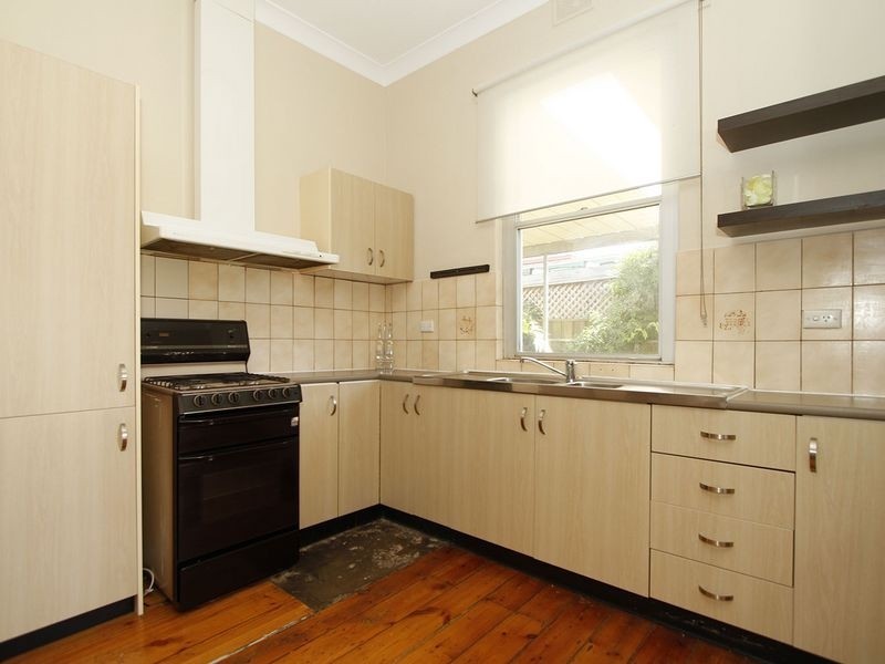 18a Newcastle Street, Rosewater SA 5013