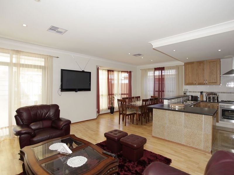 71 The Avenue, Athol Park SA 5012