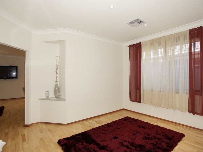 71 The Avenue, Athol Park SA 5012