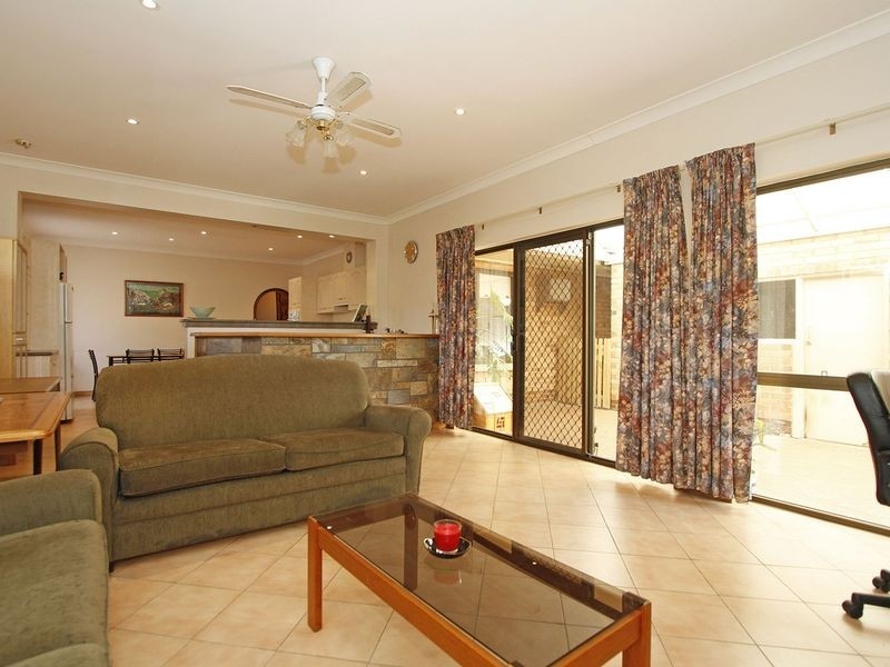 20 Shandon Avenue, Seaton SA 5023