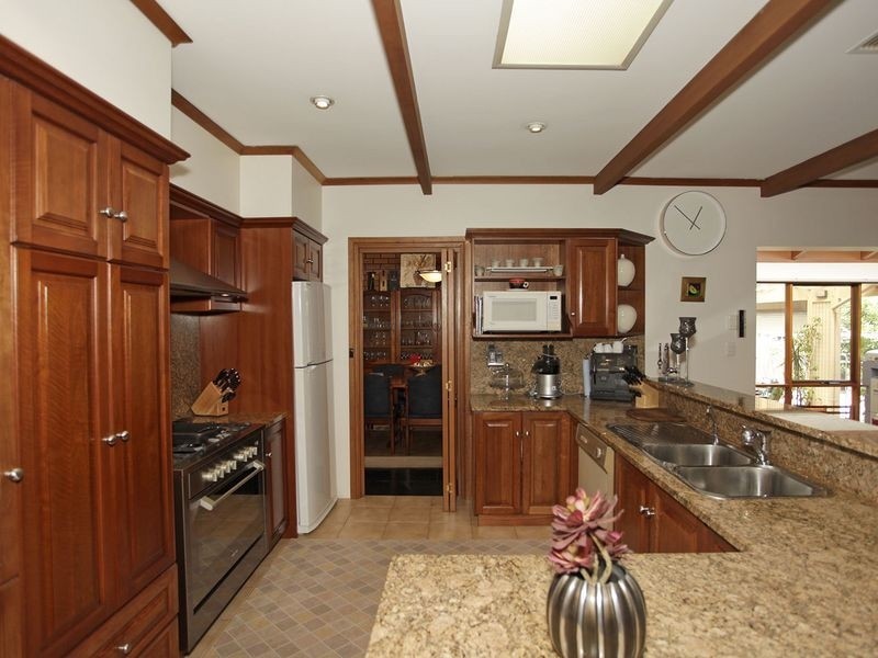 25 Wilford Avenue, Seaton SA 5023