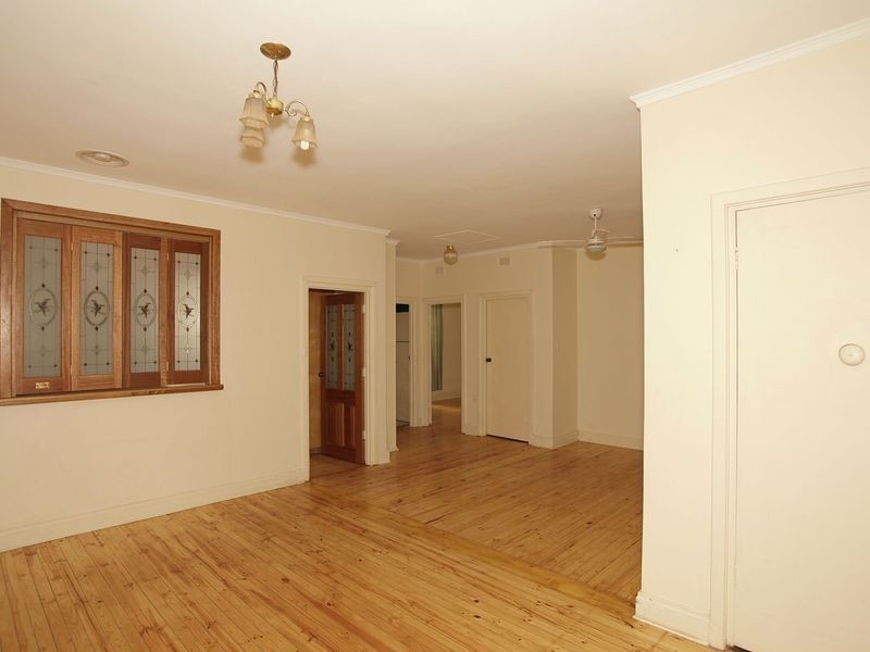 18 Victor Avenue, Woodville West SA 5011