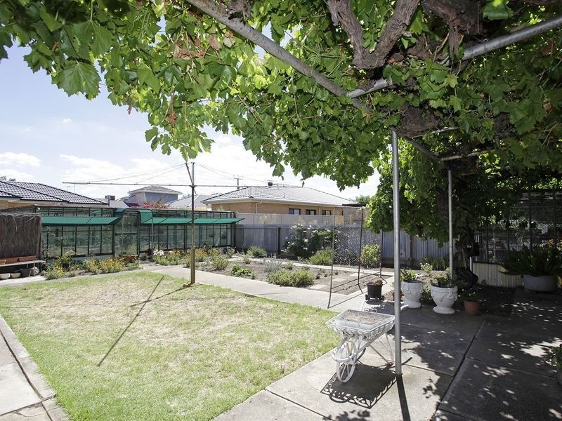 61 Kingston Avenue, Richmond SA 5033