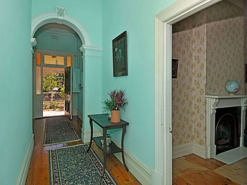 25 Russell Terrace, Woodville SA 5011