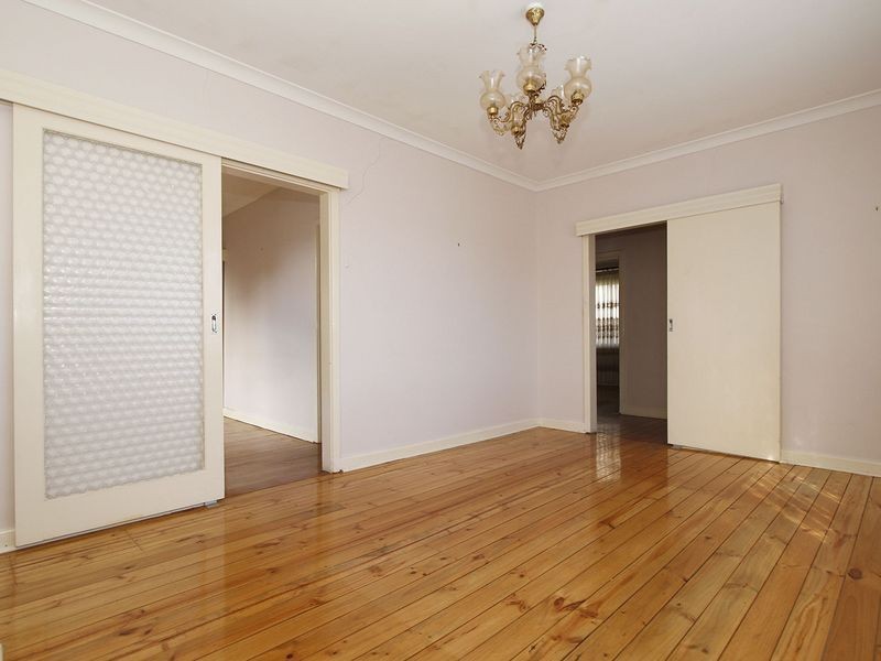 106 Humphries Terrace, Woodville Gardens SA 5012