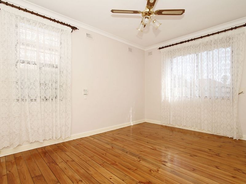 106 Humphries Terrace, Woodville Gardens SA 5012