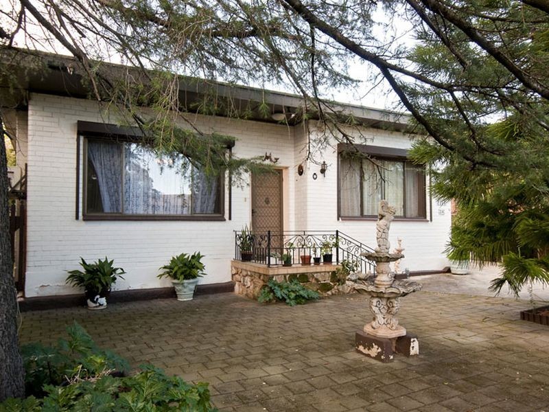 28 Barnes Avenue, Magill SA 5072