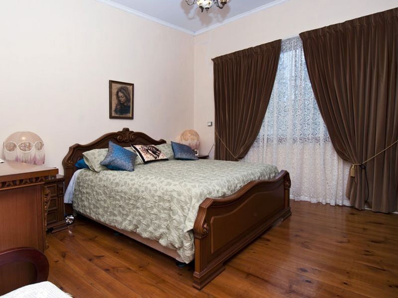 28 Barnes Avenue, Magill SA 5072