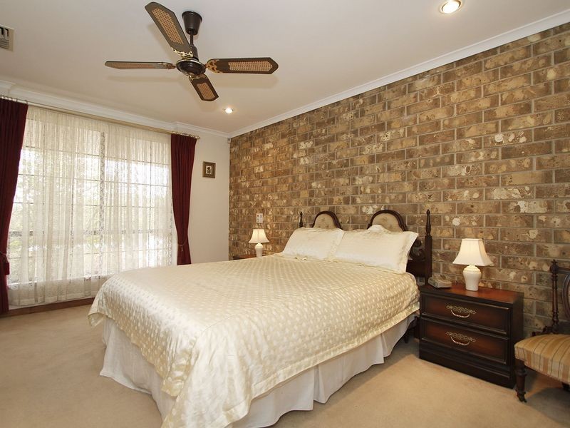 8 Shore Court, West Lakes Shore SA 5020