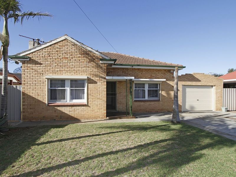 13 Cleve Street, Mansfield Park SA 5012