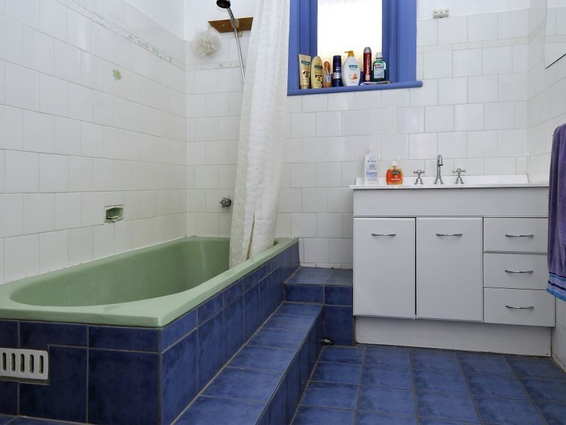 17 East Avenue, Allenby Gardens SA 5009