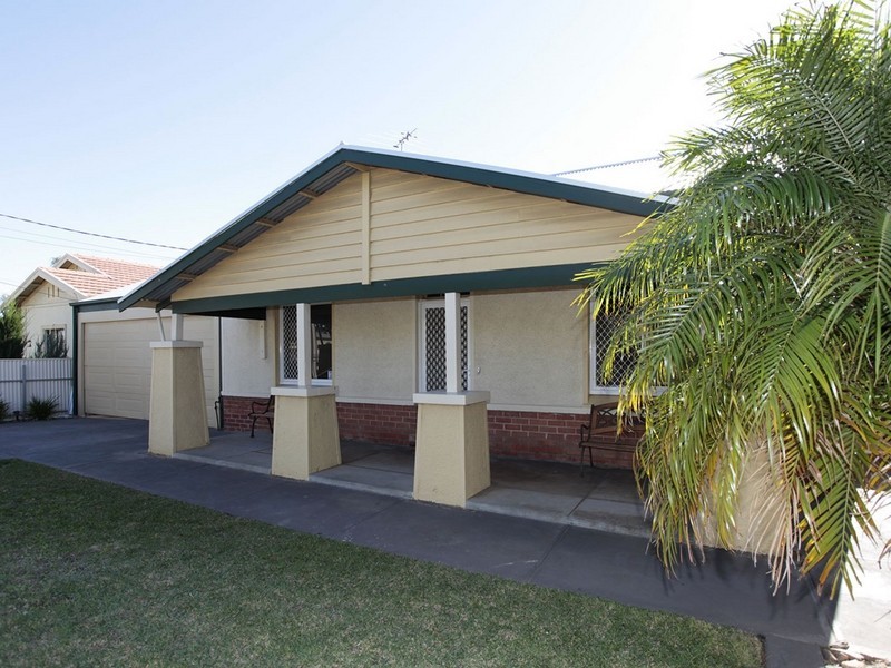 3 Laurel Street, Pennington SA 5013
