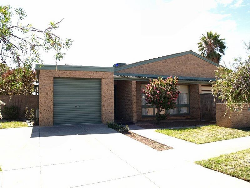 Unit 1/2 Annells Court, Grange SA 5022