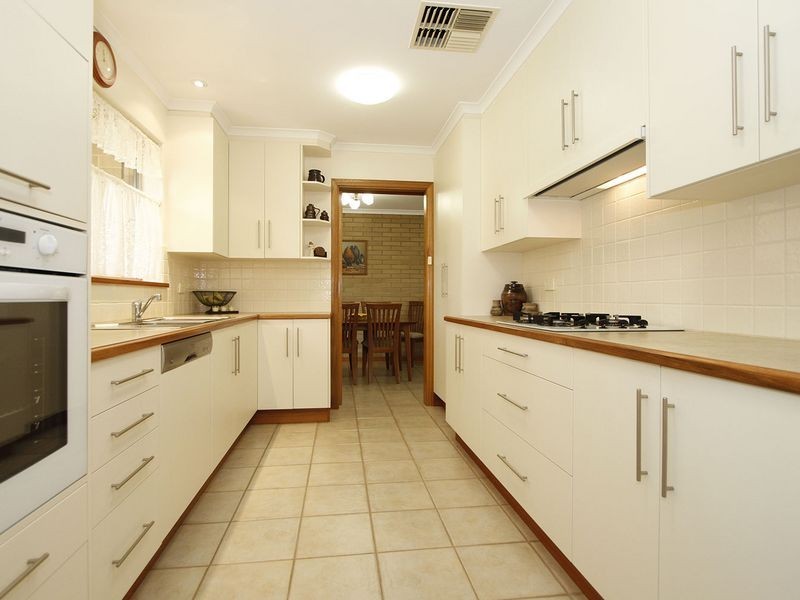 7 Tracey Avenue, Flinders Park SA 5025