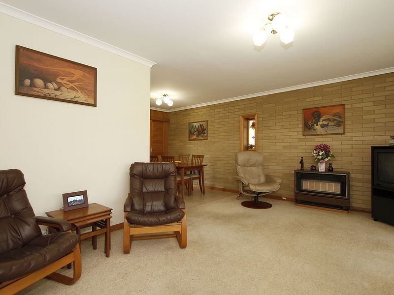 7 Tracey Avenue, Flinders Park SA 5025