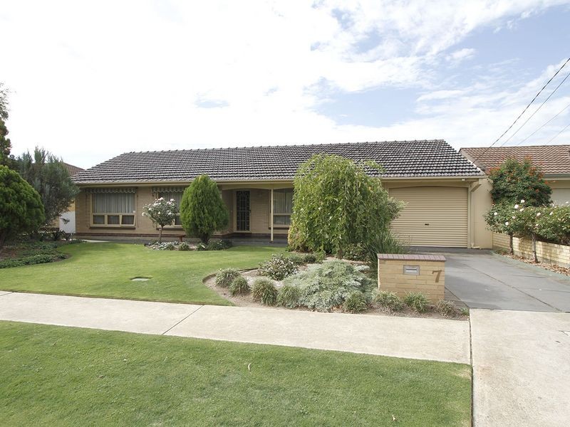 7 Tracey Avenue, Flinders Park SA 5025