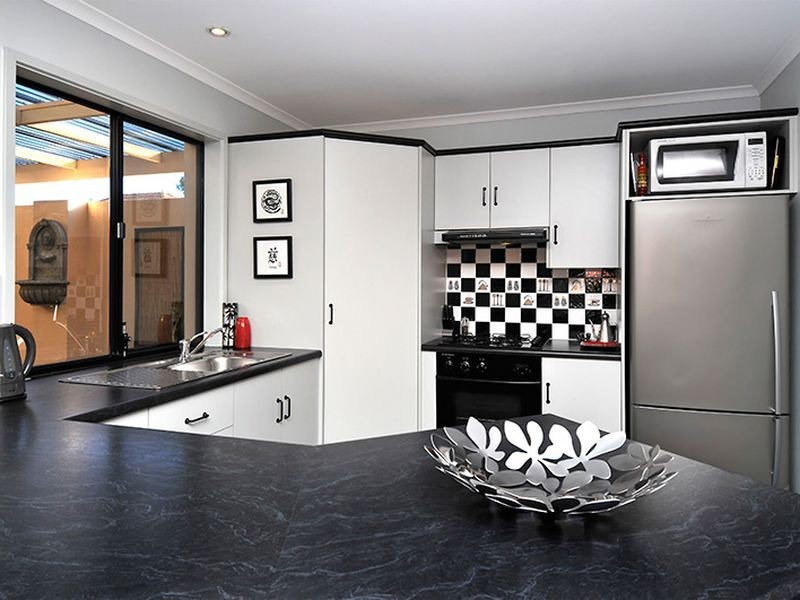 22 Hansen Circuit, Renown Park SA 5008