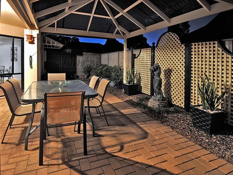 22 Hansen Circuit, Renown Park SA 5008