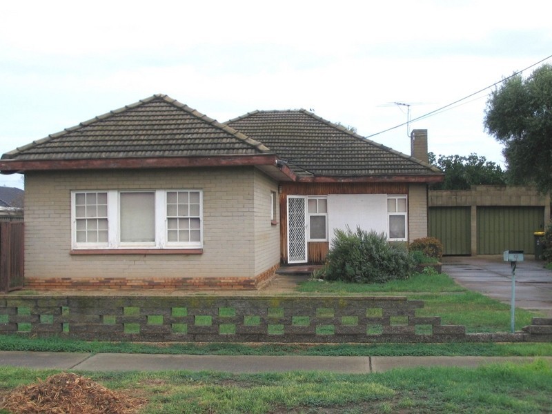 9 Ruby Avenue, Seaton SA 5023