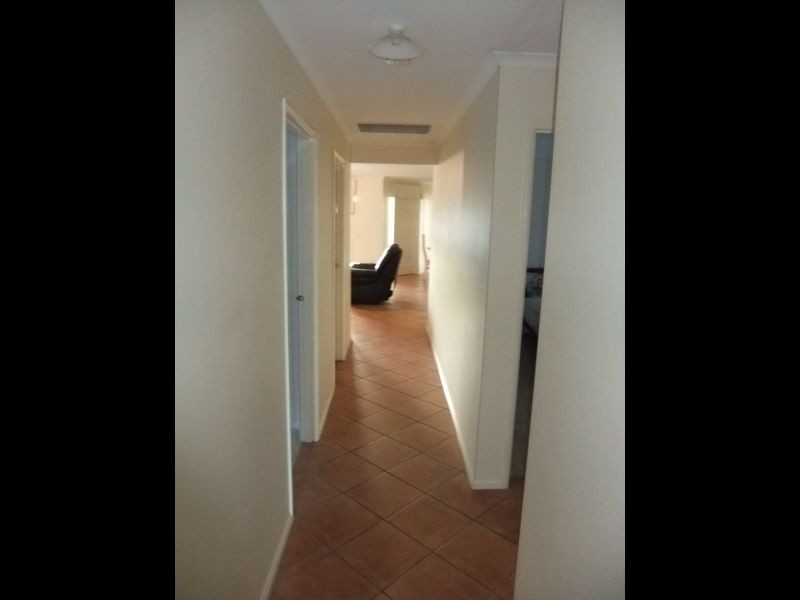 13 Rowe Circuit, Walkley Heights SA 5098