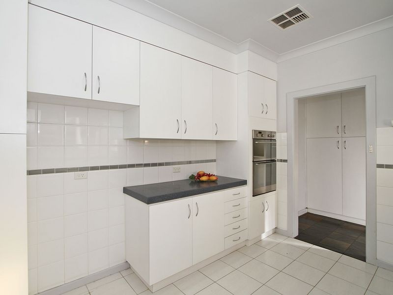 8 Dean Avenue, Kidman Park SA 5025