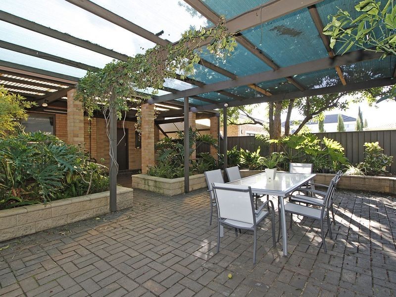 8 Dean Avenue, Kidman Park SA 5025