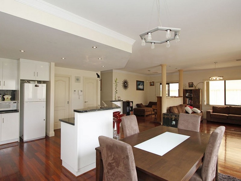 10 Arkaba Road, Kilkenny SA 5009