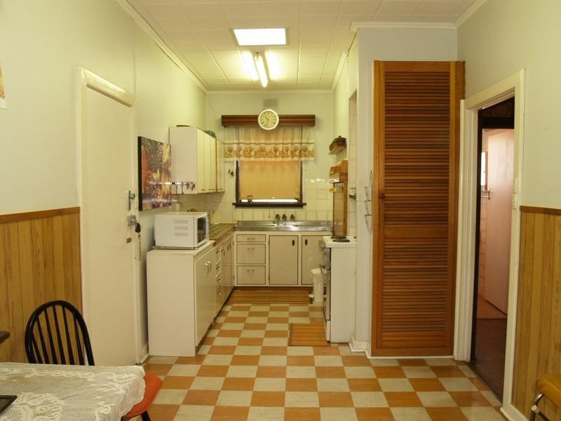 16 Farman Avenue, Hendon SA 5014